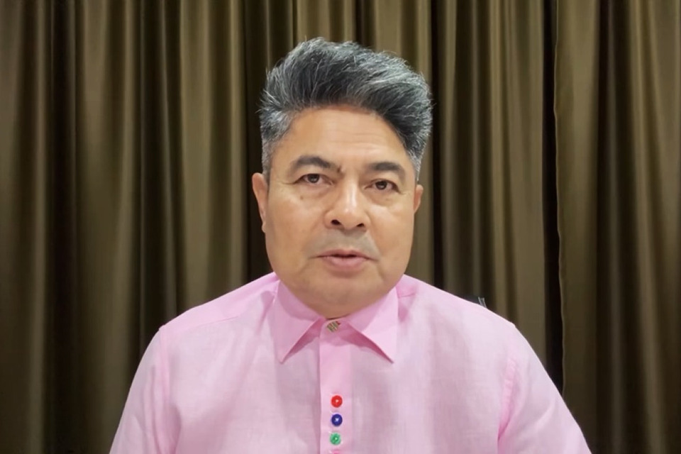 "เทพไท" เผยจับตา "ภูมิใจไทย-กล้าธรรม" ถอนชื่อแก้รัฐธรรมนูญ หวังดันร่างเดียวผ่านสภา