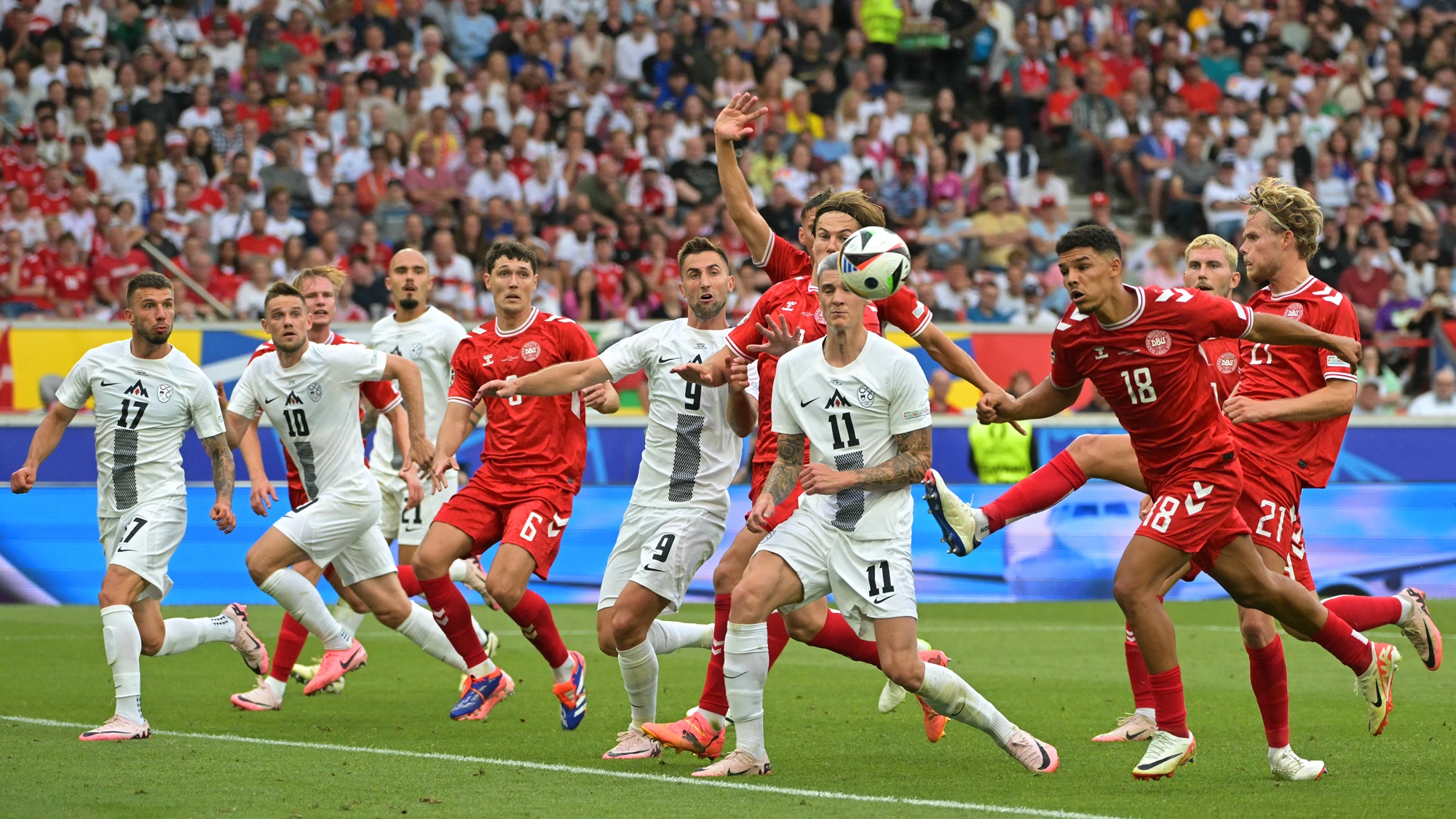  "สโลวีเนีย" ไล่ตีเสมอ "เดนมาร์ก" 1-1 ฟุตบอลยูโร 2024 กลุ่ม ซี