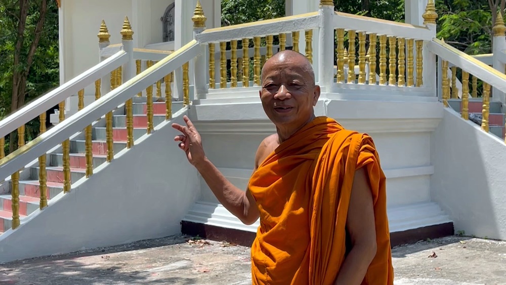วัดออกเตือนภัย!! ระวังโดนหลอก หลังช่างมาติดต่อซ่อมแซมเมรุ สูญเงิน 2.5 แสนบาท ได้แค่ไม่ค้ำยันกับรื้อปล่องเมรุ