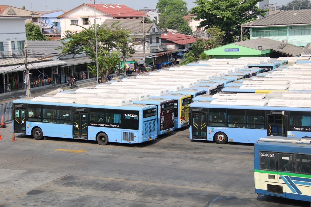 ไม่ต้องรอนาน! "คมนาคม" เร่งจัดหารถ ขสมก.EV คาดล็อตแรกมา พ.ย.นี้ 350 คัน จากแผน 3,390 คัน