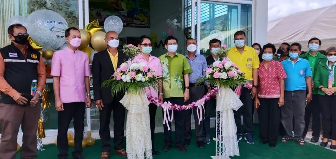 สกต.ธกส.ตรัง เปิดร้าน "ชูเปอร์มาร์เก็ตสหกรณ์" แหล่งจำหน่ายผลผลิตสมาชิก