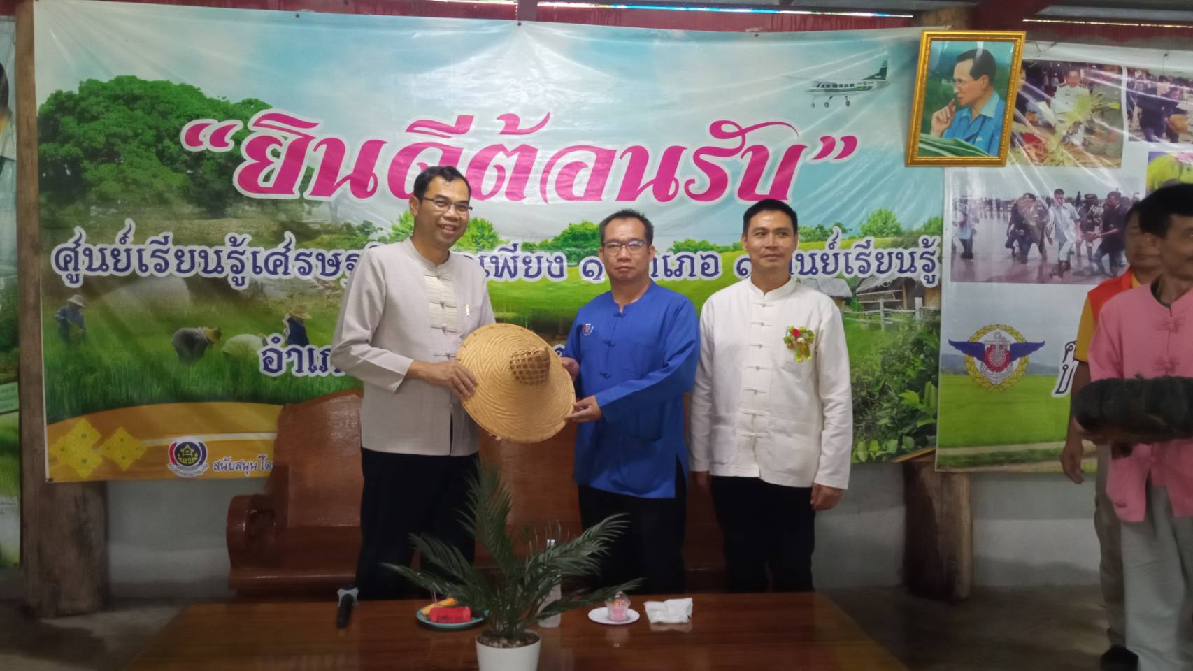 พ่อเมืองแม่ฮ่องสอน เป็นประธานพิธีถวายเทียนพรรษา 177 วัด จังหวัดชายแดนภาคเหนือ 