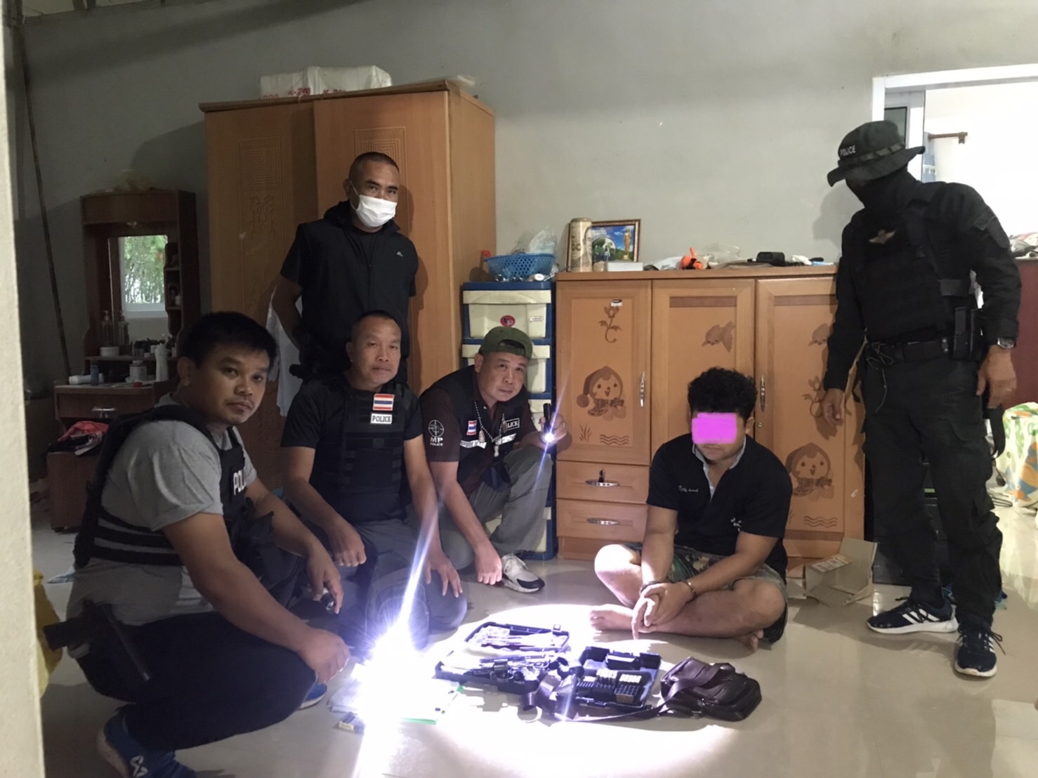 ผอ.PCT เอาจริง สั่งกวาดล้างปืนเถื่อนออนไลน์ ยึดกว่า 400 กระบอก 