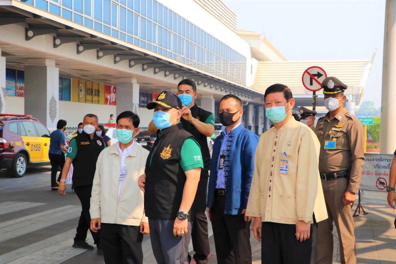 รมว.กระทรวงทรัพยากรธรรมชาติและสิ่งแวดล้อม ขึ้นเหนือดับไฟป่า