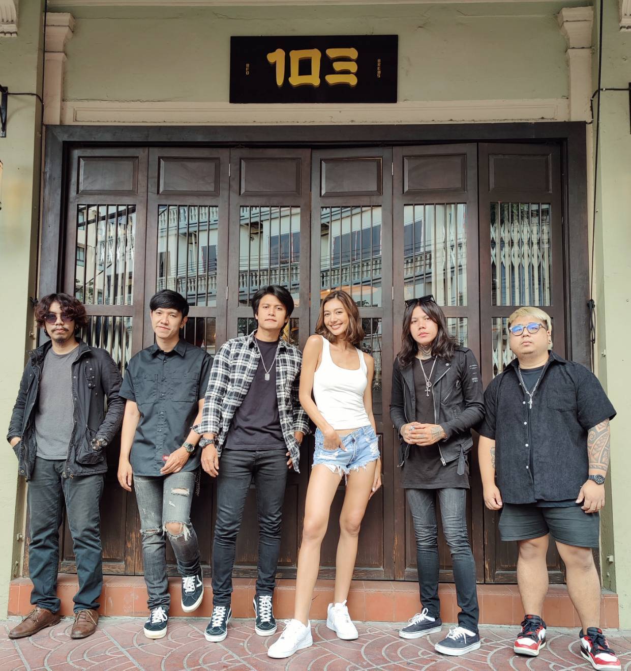 'Dragon Attack (ดราก้อน แอทแทค)' ดึง 'ปริม The Face' ร่วม MV 'ทาสแมว (CATSLAVE)'