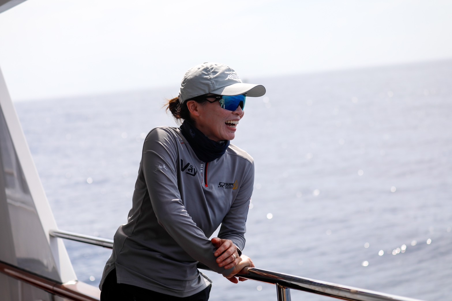 "พระราชินี" ทรงแข่งขันเรือใบ "52 Super Series Sailing Week" วันที่ 2  ทรงเป็นแรงใจสำคัญทำให้คะแนนสะสมดีขึ้น
