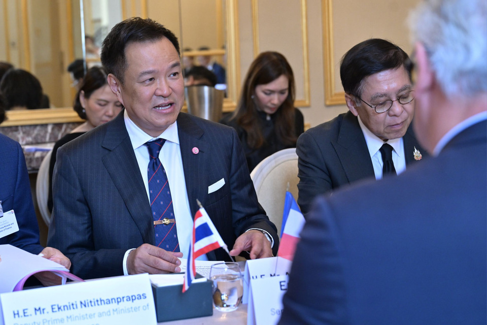 นายกฯ สร้างความเชื่อมั่นนักลงทุนฝรั่งเศส ประกาศไทยคือ “ช่วงเวลาแห่งการลงทุน” ชูศักยภาพประตูสู่อาเซียน 