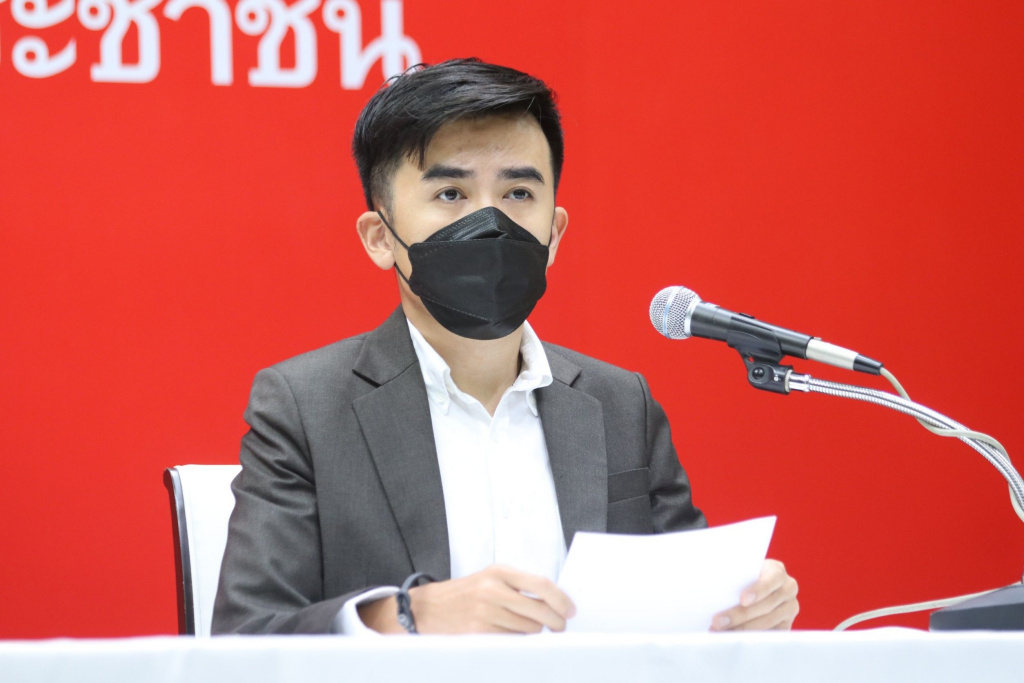 "ชนินทร์" ชี้รบ.เพิ่มสิทธิ์บัตรคนจน 15 ล.คน สะท้อนคนไทยจนเพิ่มขึ้น