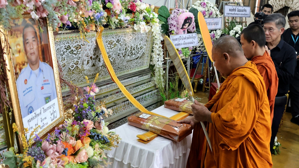 พระราชทานเพลิงศพ “พี่โต กู้ภัย 204” อย่างสมเกียรติ ร่วมไว้อาลัยฮีโร่จิตอาสา
