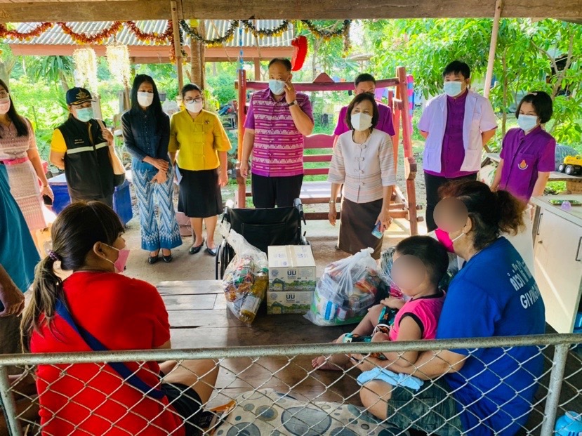พม.อ่างทอง ช่วยเหลือผู้ประสบปัญหาทางสังคม กรณีเด็กชายพิการทางการได้ยิน - ทางการเคลื่อนไหว 