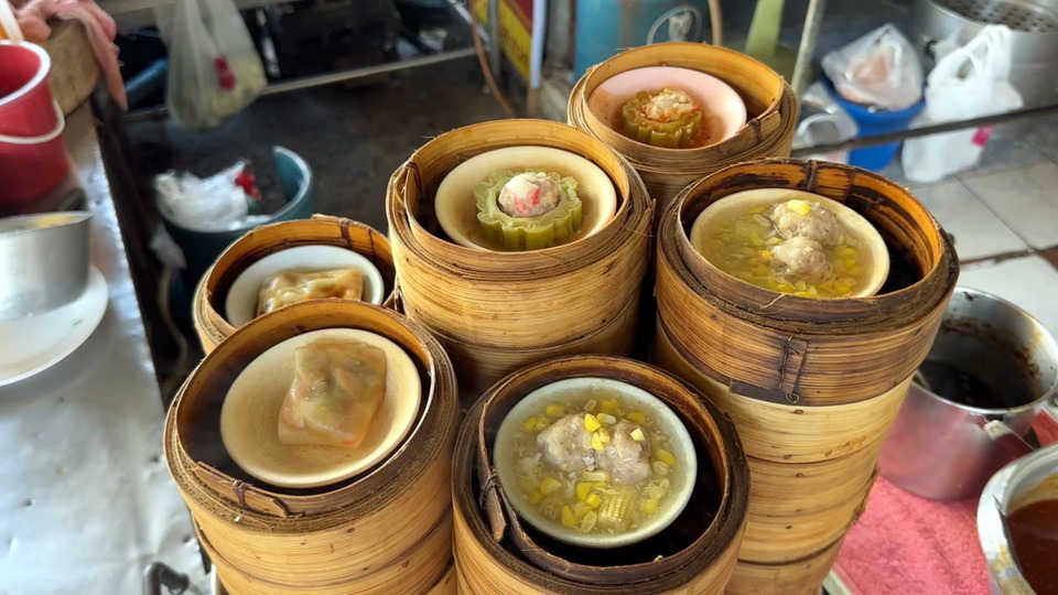 “เทียน เทียน ติ่มซำ” ตำนานติ่มซำเข่งละ 10 บาท เกือบ 30 หน้า ขวัญใจชาวขอนแก่นกว่า 30 ปี