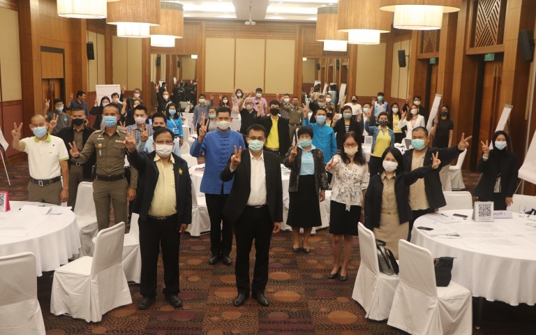 ไอเดียท้าทาย! ทลายวัฒนธรรมพี่ไทยเมา เสนอห้ามขายเหล้าเทศกาล-วันพระ/ ร้าน-ธุรกิจต้องรับผิดชอบอุบัติเหตุเมาขับ
