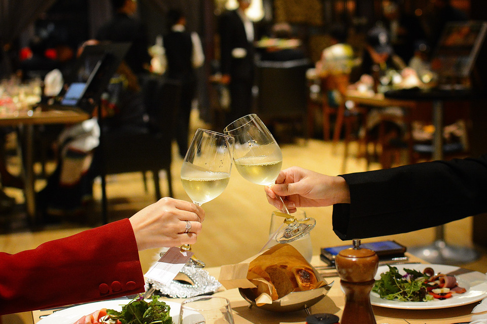 โนโวเทล กรุงเทพ อิมแพ็ค ชวนเปิดประสบการณ์ “An Evening of Wine & Signature Creation” ค่ำคืนแห่งไวน์และศิลปะรังสรรค์