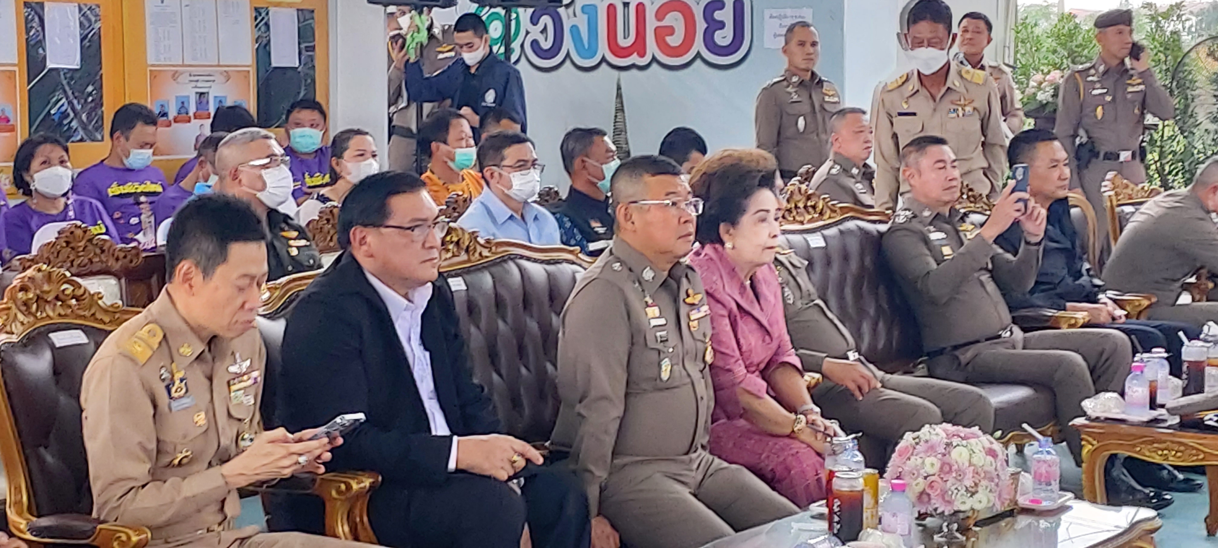 ผบ.ตร.ตรวจเยี่ยม โครงการดำเนินงานชุมชนยั่งยืน เพื่อแก้ไขปัญหายาเสพติดแบบครบวงจรตามยุทธศาสตร์ชาติ