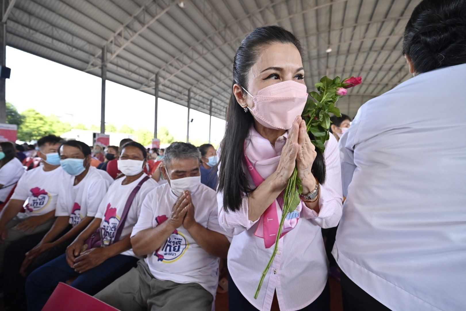 "กัญจนา" ลั่น "สุพรรณคือบ้านของชาติไทยพัฒนา" กวาด "5เก้าอี้" ยกจังหวัด  อ้อนขอ "25ส.ส."ดัน "วราวุธ" นั่งนายกฯ