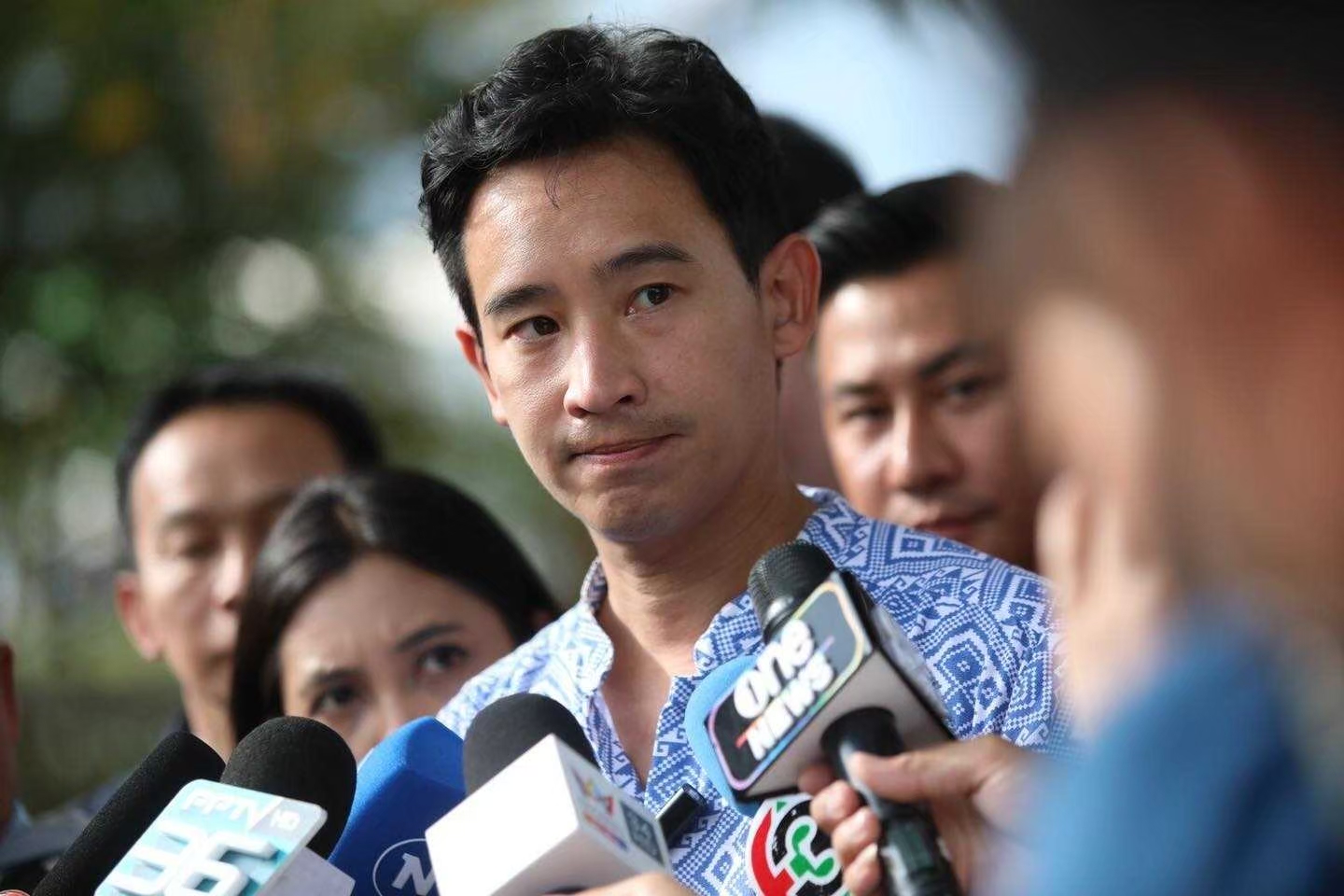 "ศาลรธน." ขยายเวลาเพิ่มครั้งที่ 2 อีก 30 วันให้  "พิธา" แจงแก้ข้อกล่าวหา ปมถือหุ้นสื่อขัดสมาชิกภาพสส.หรือไม่
