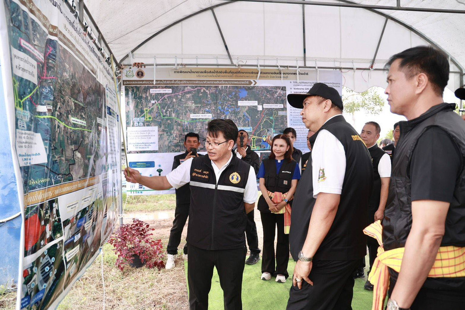 “รมว.สุชาติ” ติดตามภัยแล้ง เร่งเพิ่มน้ำต้นทุน–ขยายระบบน้ำบาดาล ช่วยกว่า 2,000 ครัวเรือน ที่ชะอำ