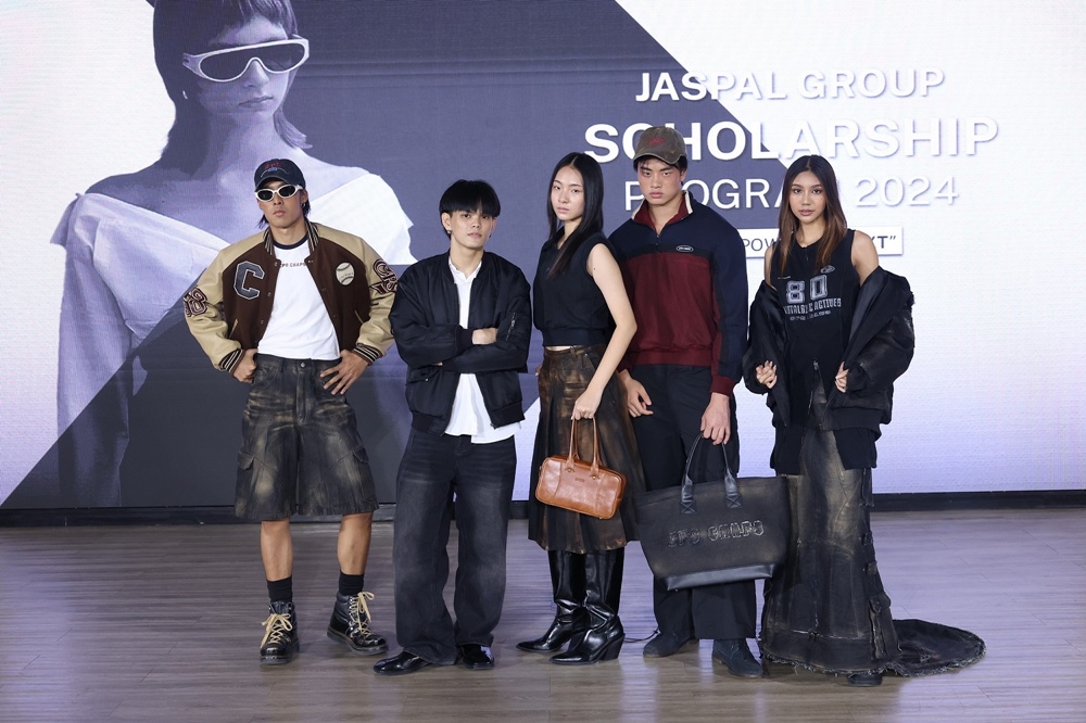 เปิดรันเวย์อวดผลงานสร้างสรรค์ 5 ผู้ชนะรางวัลทุนการศึกษา โครงการ Jaspal Group Scholarship Program 2024