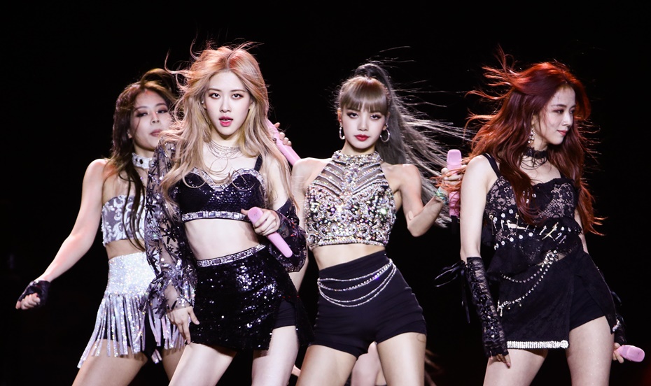 ไม่เอาศุภชลาสัย! บลิ๊งค์ไทยแห่ติดแฮชแท็ก ต้านใช้จัดคอนเสิร์ต "BLACKPINK" 