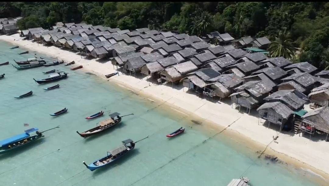 ผู้ว่าฯพังงา นำทีมเยี่ยมอุทยานแห่งชาติหมู่เกาะสุรินทร์ มั่นใจมาตรการช่วยเหลือนักท่องเที่ยวทางทะเลมีความพร้อมปลอดภัย