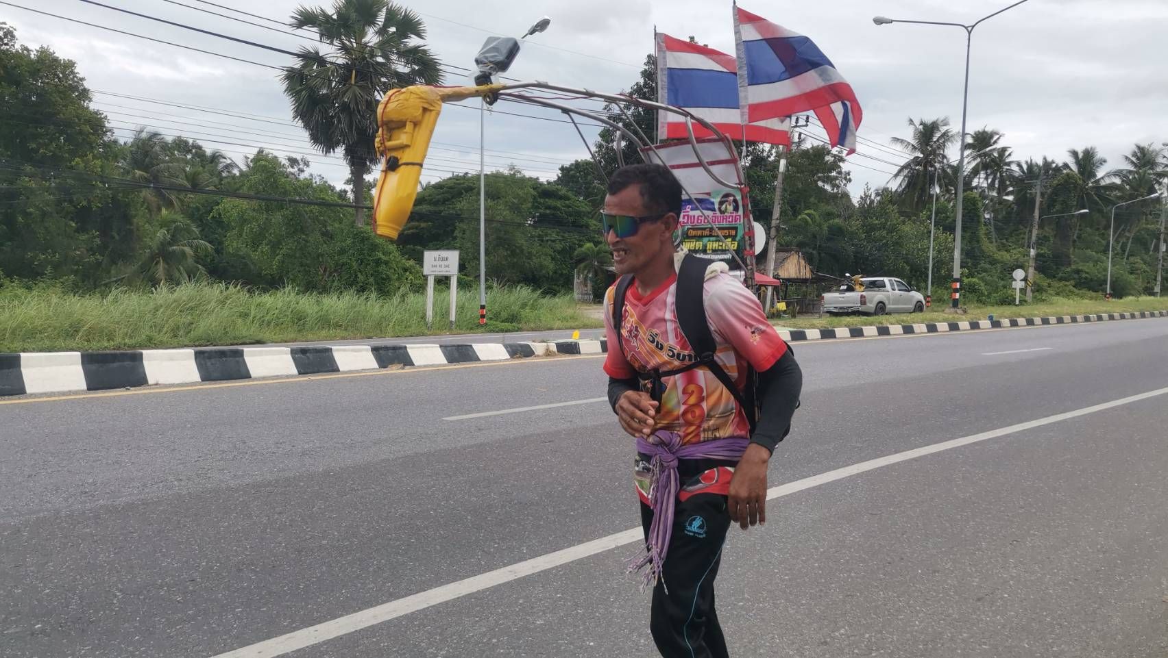 บังดุล นักวิ่งจิตอาสา ลั่นเดือด! วิ่งปัตตานี–ภูมะเขือ พันกว่ากม. ส่งแรงใจทหารไทย ไล่เขมรรุกรานชายแดน