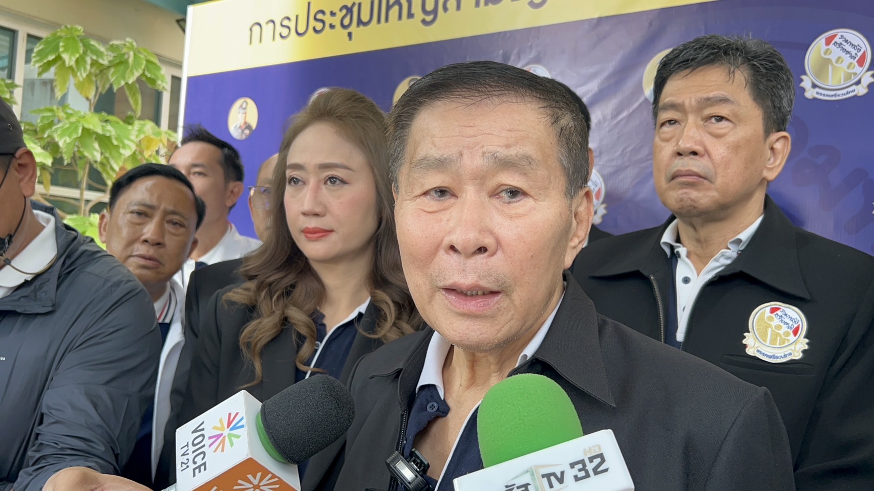"เสรีพิศุทธิ์" พร้อมจับมือ "พลังประชารัฐ" ตั้งรัฐบาลรอบหน้า เล็งทาบ "ชูวิทย์" เข้าพรรคร่วมปราบโกง 