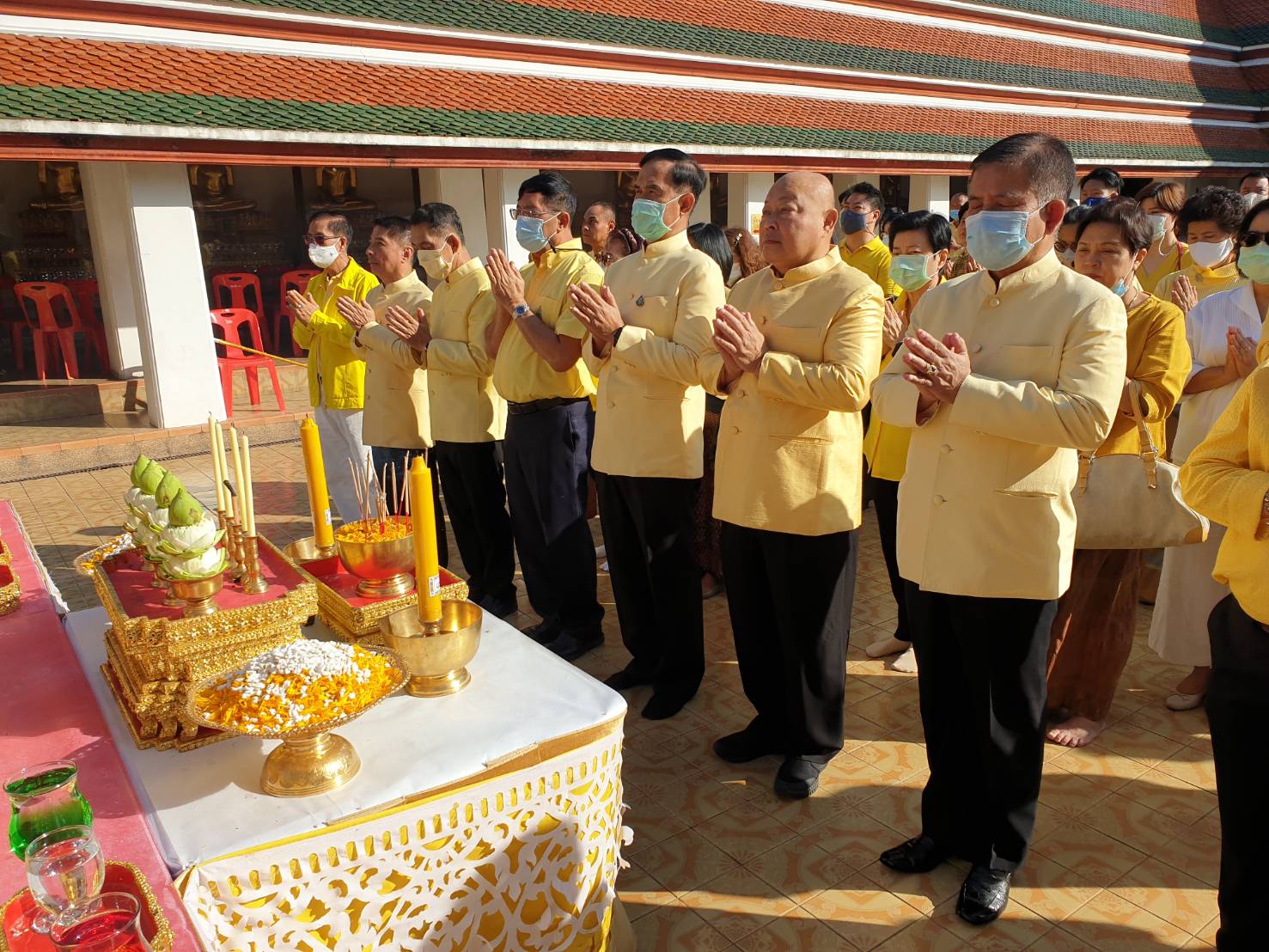 "กรรณภว์"นำส.ว.ทำบุญสมโภชพระพุทธรูป 4 องค์ เนื่องในโอกาสวันคล้ายวันพระบรมราชสมภพ พระบาทสมเด็จพระบรมชนกาธิเบศร มหาภูมิพลอดุลยเดชมหาราช บรมนาถบพิตร 5 ธ.ค 
