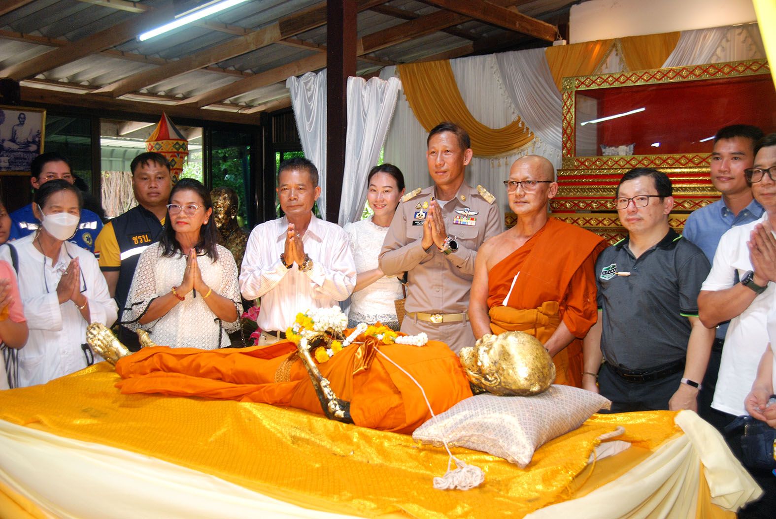 ศิษยานุศิษย์แน่น งานครบรอบ 9 ปี การมรณภาพ “หลวงพ่อสาย” เกจิดังหัวหิน