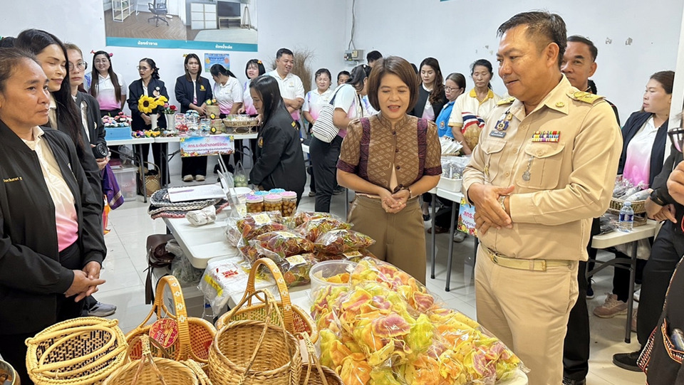 รองผู้ว่าฯ ศรีสะเกษ เปิดมหกรรม “Learn to Earn” หนุนสร้างรายได้ระหว่างเรียน จบแล้วมีงานทำ