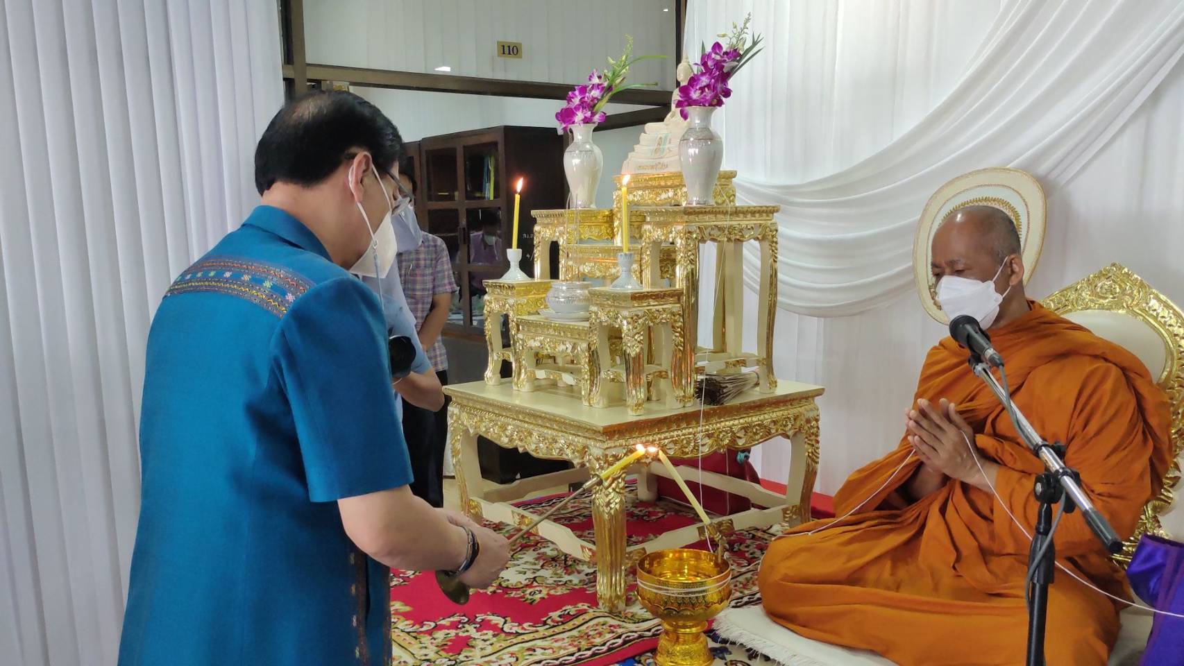 อธิบดีอัยการภาค 2 นำ 5 สำนักงานอัยการร่วมทำบุญเพื่อเป็นสิริมงคล 