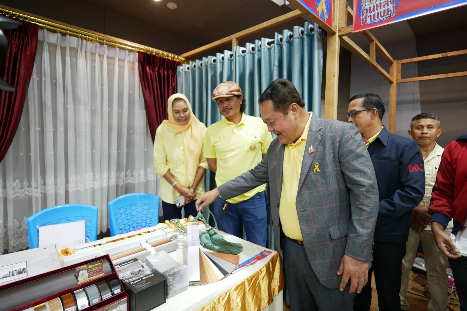 รมว.ยุติธรรมลงพื้นที่ตรวจราชการจังหวัดยะลาเปิดงานมหกรรมรวมพลคนหลังกําแพงภาคใต้ 