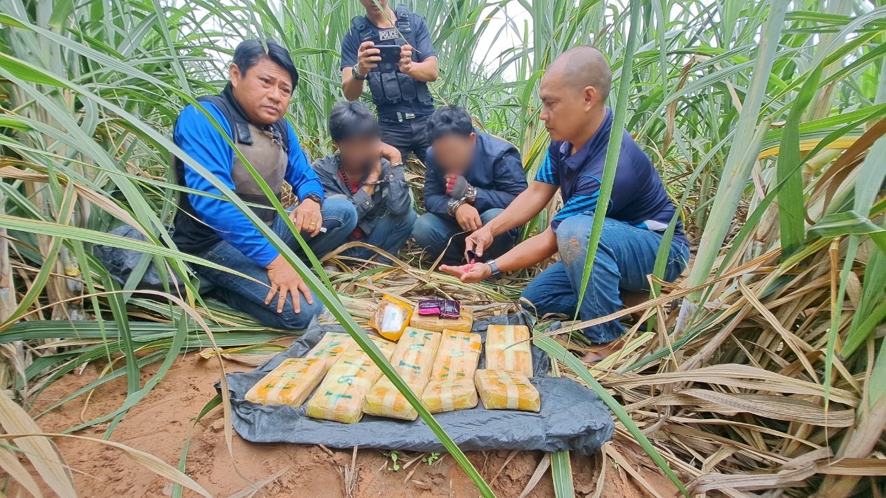 บุรีรัมย์ จับยาบ้าโลโก้ใหม่กว่าแสนเม็ด ระบาดแนวชายแดน เผยรับมาจากสระบุรี