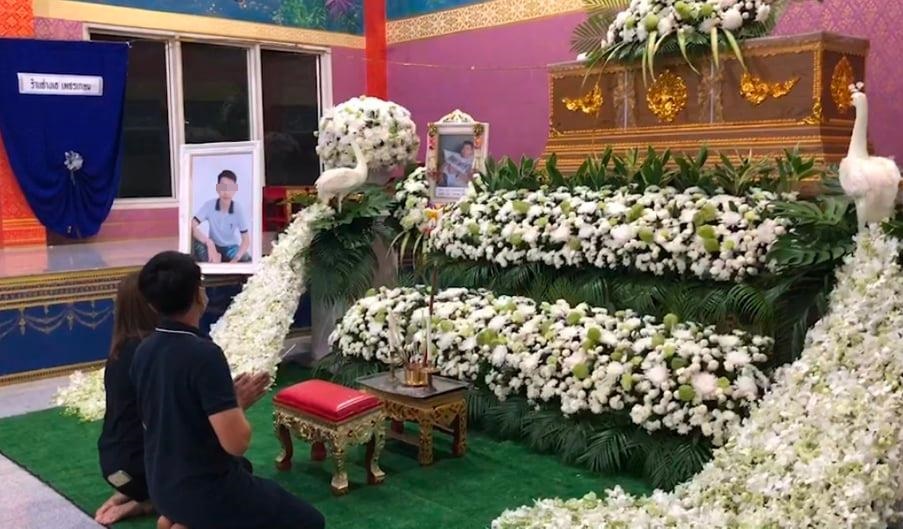 ร่าง 'น้องมาวิน' ถึงวัดศาลาแดง ตั้งสวดอภิธรรม 5 วัน ก่อนฌาปนกิจ 26 พ.ย.นี้