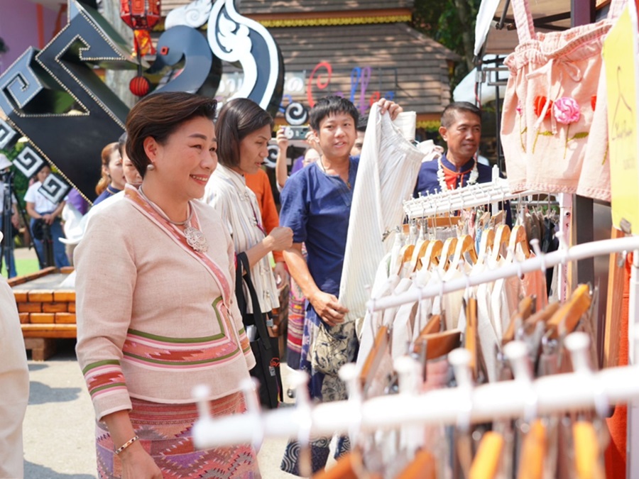 เที่ยววัด อิ่มบุญ ยลวิถีชุมชนวัดพระธาตุผาเงา(บ้านสบคำ)จ.เชียงราย
