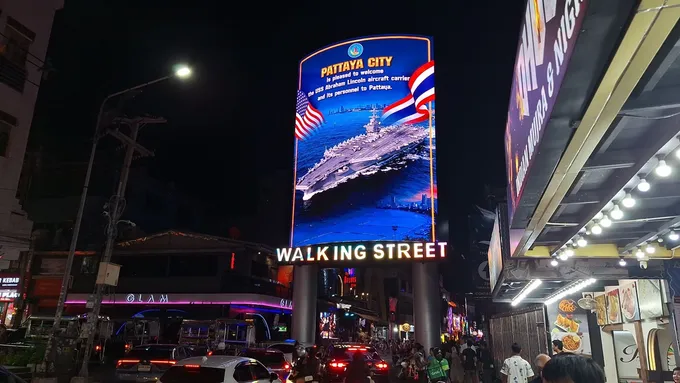 พัทยารับทหารสหรัฐฯ กว่า 5,000 นาย ขึ้นป้ายต้อนรับ คาดเงินสะพัด 100 ล้าน