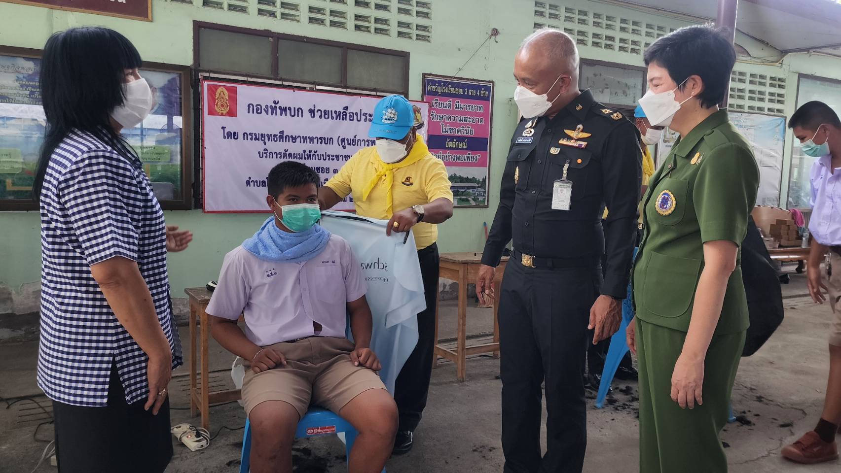 ผู้บัญชาการศูนย์การทหารปืนใหญ่ ค่ายภูมิพลฯจัดกิจกรรม  ตามโครงการทหารพันธุ์ดี