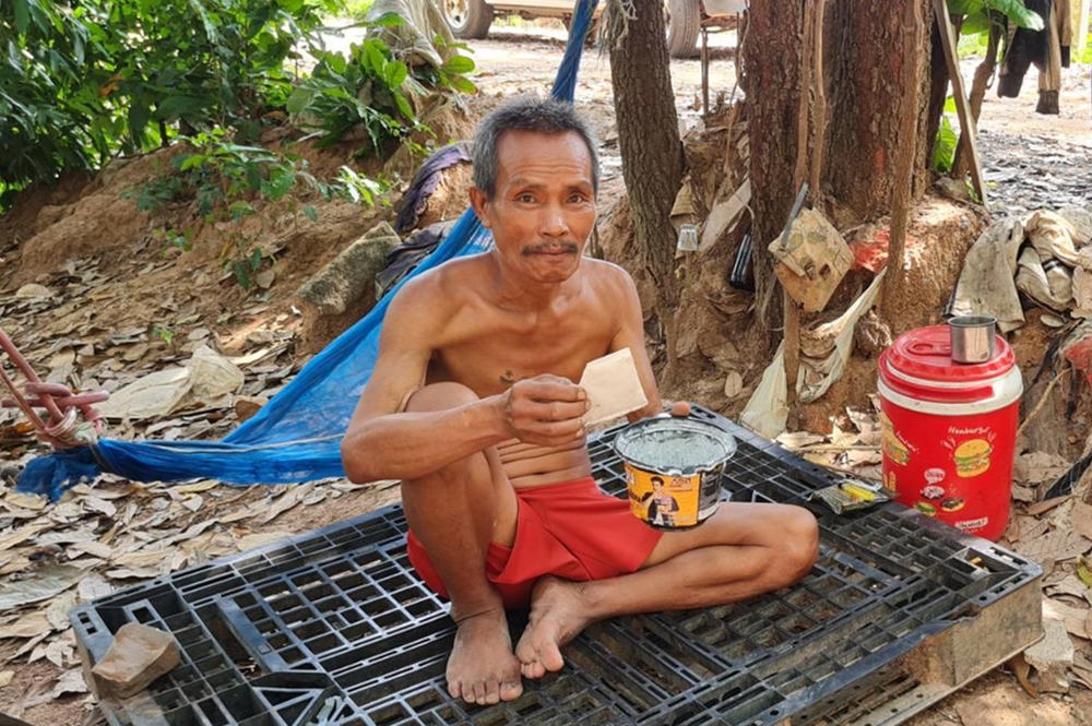 อุทาหรณ์! 2 ผัวเมีย “ชงบะหมี่” กึ่งสำเร็จรูป ใส่ผงอุ่นร้อนแทนเครื่องปรุงถูกหิวส่ง รพ.