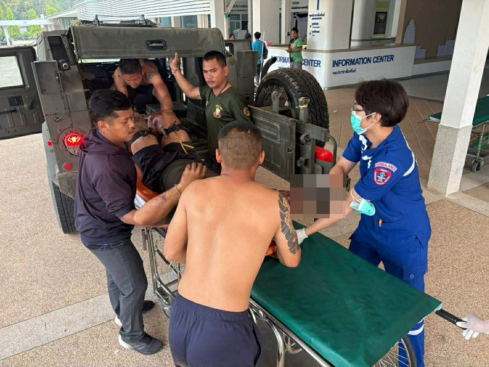 สูญเสียขาที่ 13 พลทหาร ร.23 เหยียบทุ่นระเบิดฐานเอราวัณ สุรินทร์ คาดดินนุ่มหลังฝนตก