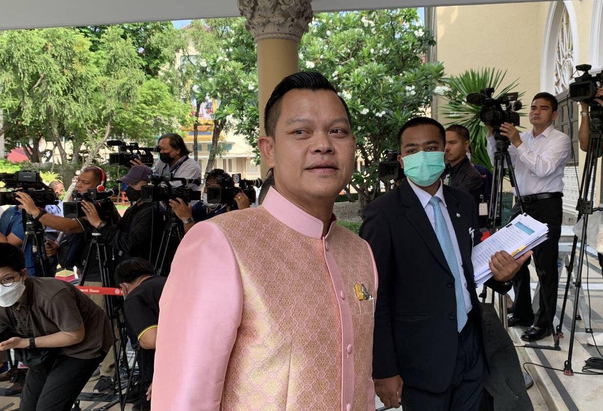 "ธนกร" ลั่น " รทสช."พร้อม หากมีเลือกตั้งซ่อม  ฝาก "พิธา" ปรามลูกพรรคทำพฤติกรรมไม่เหมาะสม