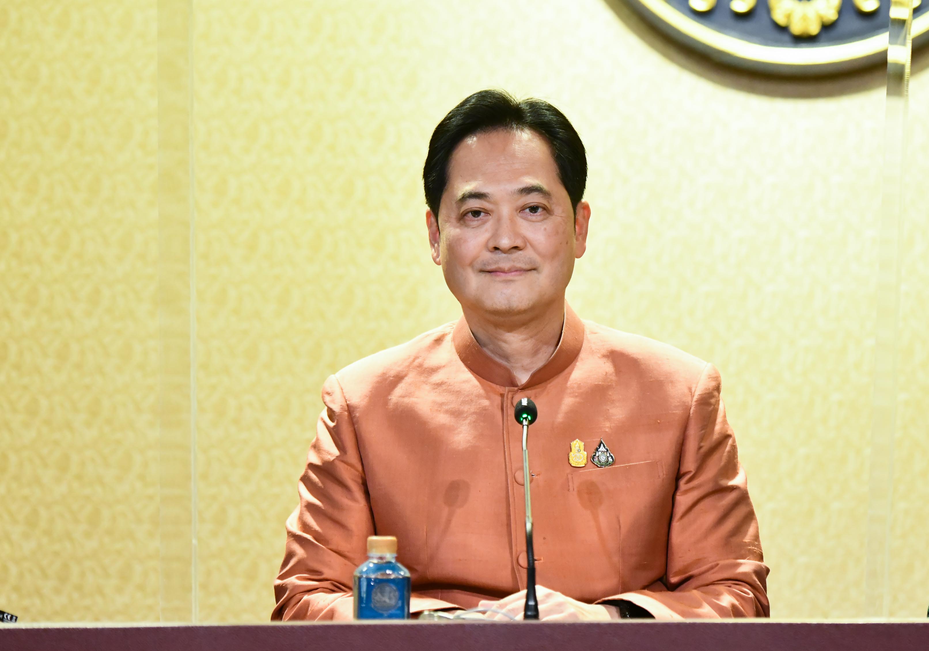 นายกฯยินดี ไทย-กัมพูชา บรรลุข้อตกลงการจ้างแรงงาน ขับเคลื่อน ศก.สองประเทศ พร้อมแก้ปัญหาแรงงานและการค้ามนุษย์