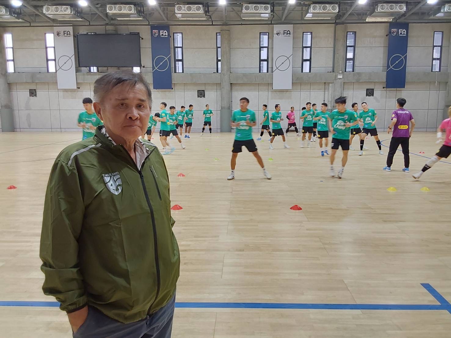 "บิ๊กทิน"ให้กำลังใจนักกีฬาฟุตซอลไทย สู้ศึก NSDF FUTSAL CHAMPIONSHIP THAILAND 2024