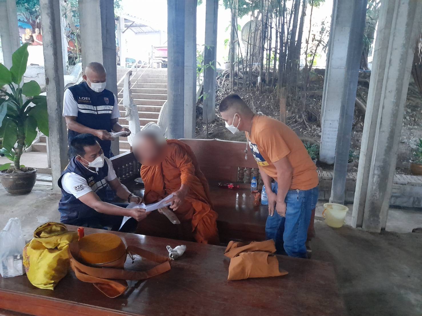  จับอดีตไต๋เรือฆ่าโหด 2 ลูกเรือโยนศพทิ้งทะเล  ก่อนเชิดเงิน 6 ล้านนายจ้าง หนีคดีบวชพระนาน 7 ปี 