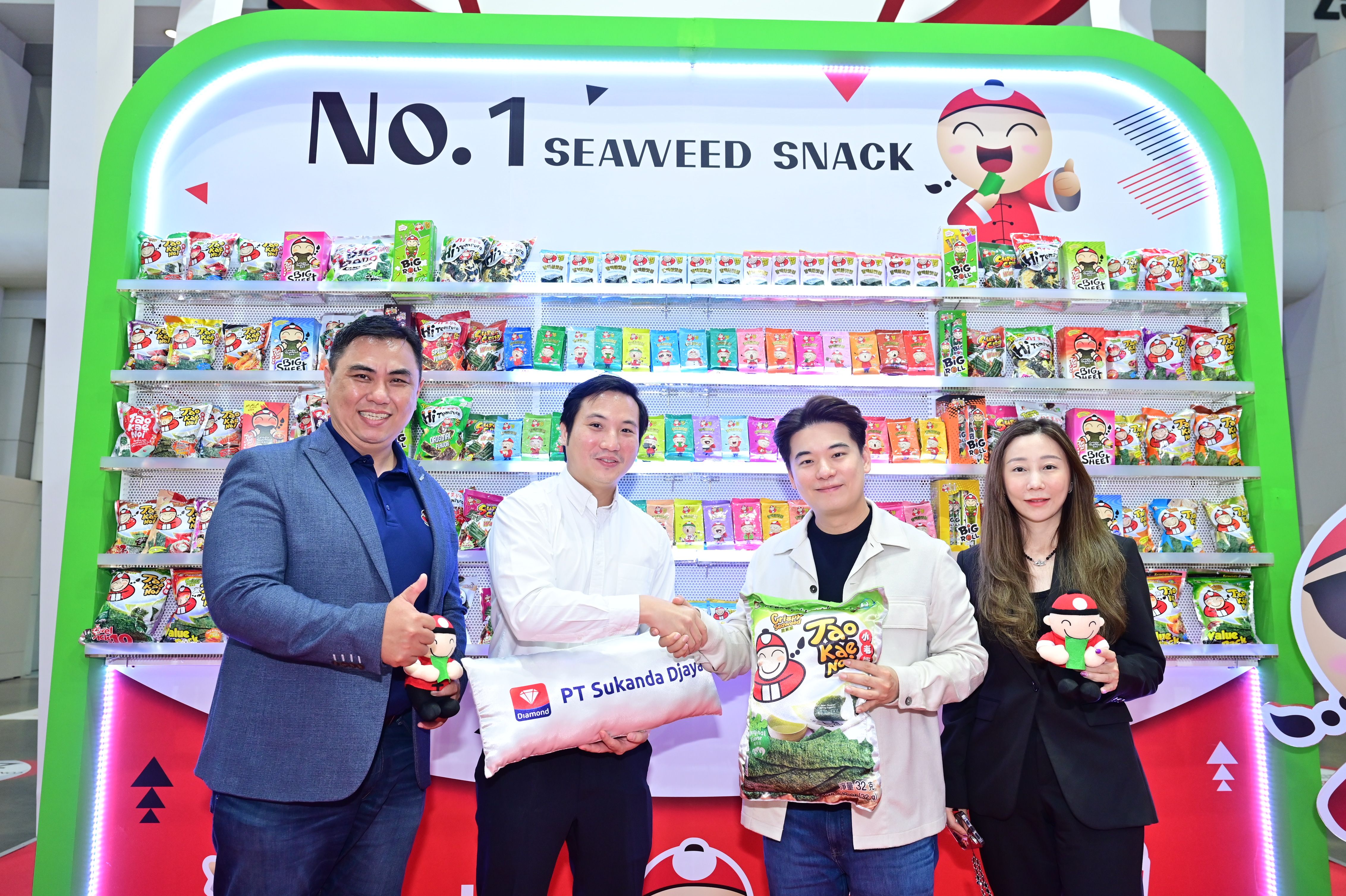 TKN สยายปีกเติบโตใน ตปท.เปิดตัว Distributor ในอินโดนีเซีย เร่งเครื่องขยายพอร์ตผลิตภัณฑ์สาหร่าย รุกขึ้นแท่นสู่ Global Brand ในอนาคต