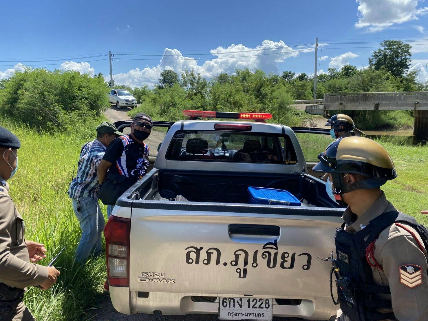 ผกก. สภ.ภูเขียวไขน็อตเข้มกำลังพลซ้อมแผนชิงทรัพย์ปั้มน้ำมัน