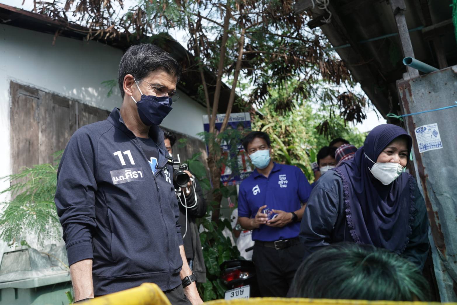 "ศิธา" ลุยโรงไฟฟ้าขยะอ่อนนุช หลังชาวบ้าน ร้องเรียนกลิ่นเหม็นรบกวน ประกาศย้ายพื้นที่คัดแยก- สร้างสวนสีเขียว