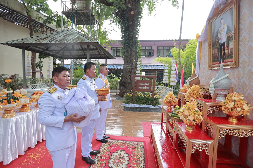 มทภ.4 เป็นประธานพิธีพลีกรรมน้ำศักดิ์สิทธิ์ ณ บ่อน้ำศักดิ์สิทธิ์วัดเสมาเมือง เนื่องในโอกาสมหามงคลเฉลิมพระชนมพรรษา 6 รอบ