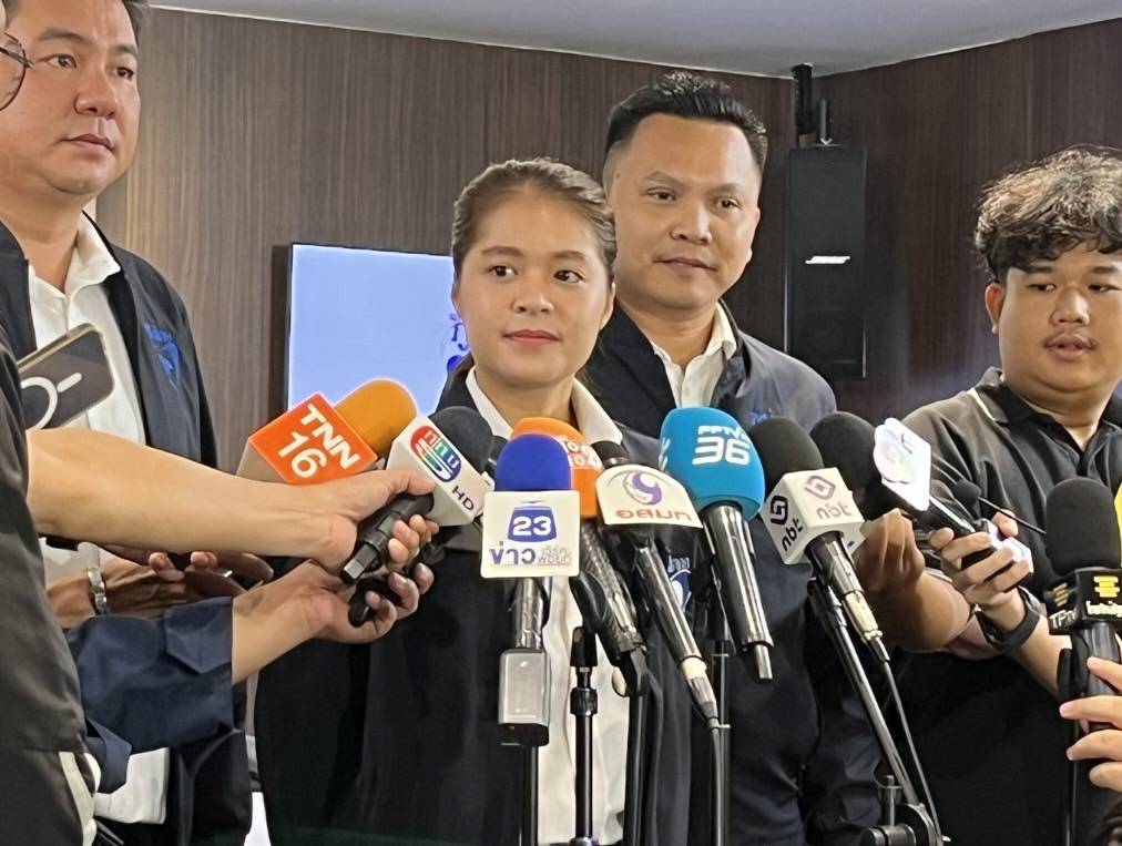 "พลอยทะเล" เปิดใจย้ายซบภูมิใจไทย เหตุประชาธิปัตย์มีปัญหาภายใน ชี้พรรคต้องเข้มแข็งแก้ปัญหาชาวบ้าน