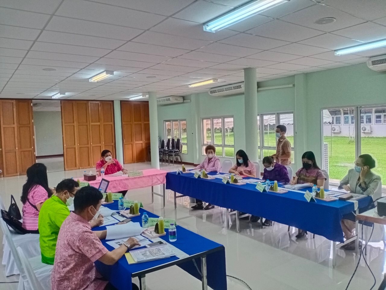 ตรังประชุมพิจารณาคัดเลือกสตรีไทยดีเด่นประจำปี 2565