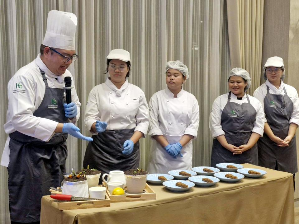 DPU จับเทรนด์ผู้บริโภคยุคใหม่ เปิดหลักสูตร “ศิลปะการประกอบอาหาร” ปั้นเชฟรุ่นใหม่ครบสูตร สู่มืออาชีพระดับโลก