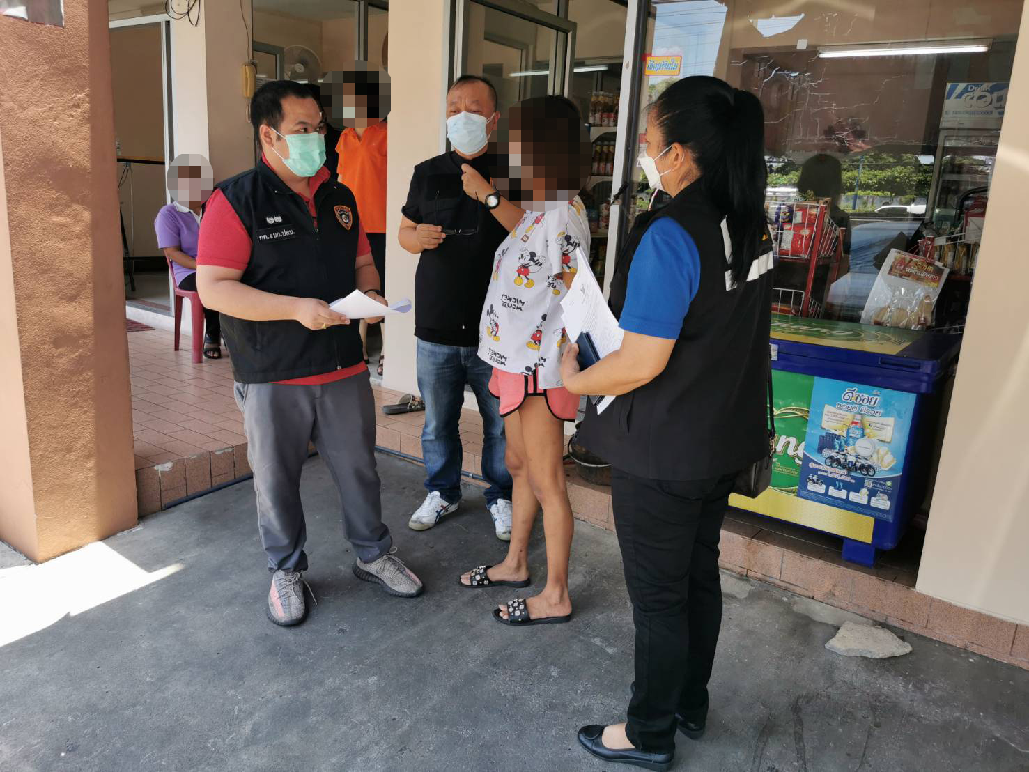 รวบสาวแสบติดแบล็กลิสต์ชื่อดังหลอกขายชุดพีพีอี เครื่องช่วยหายใจทางออนไลน์ พบกระทำผิดซ้ำซาก